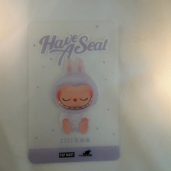 Pop Mart Have A Seat Labubu, Zizi - Picture 4 of 8